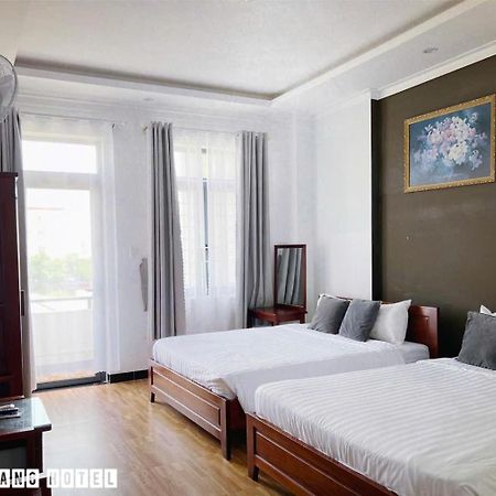 Khach San Minh Quang Hotel Phan Rang Luaran gambar